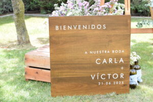 Cartel madera cuadrado